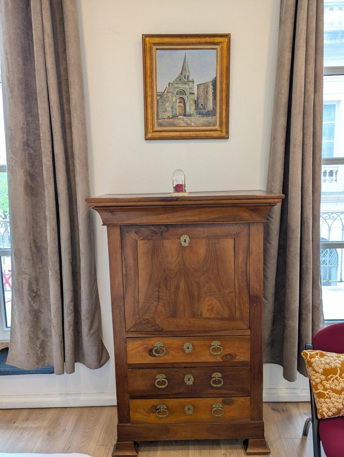 Le Castille D'or Elegant, En Face De L'hotel De Appartement Poitiers