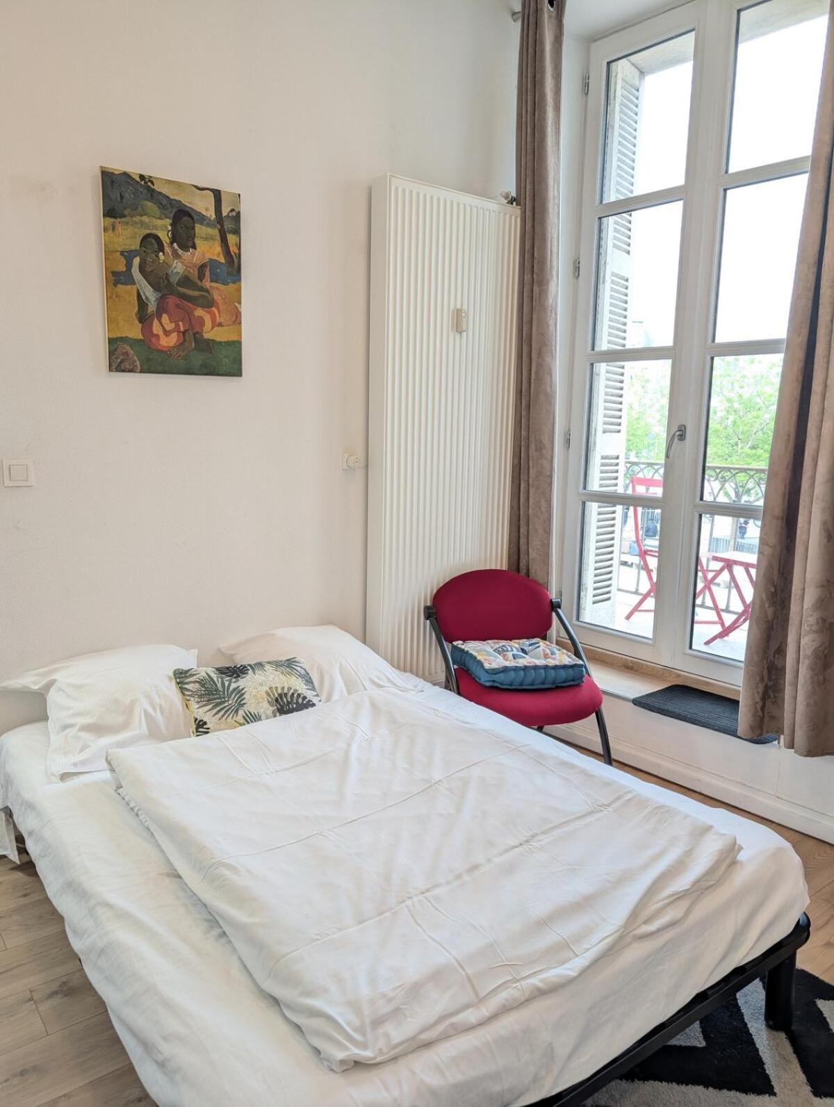 Appartement Le Castille D'or Elegant, En Face De L'hotel De *